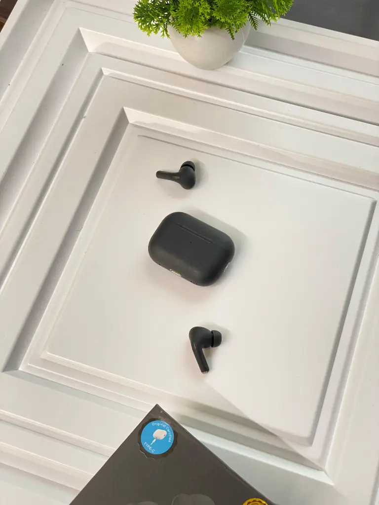 Airpods  (4).webp
