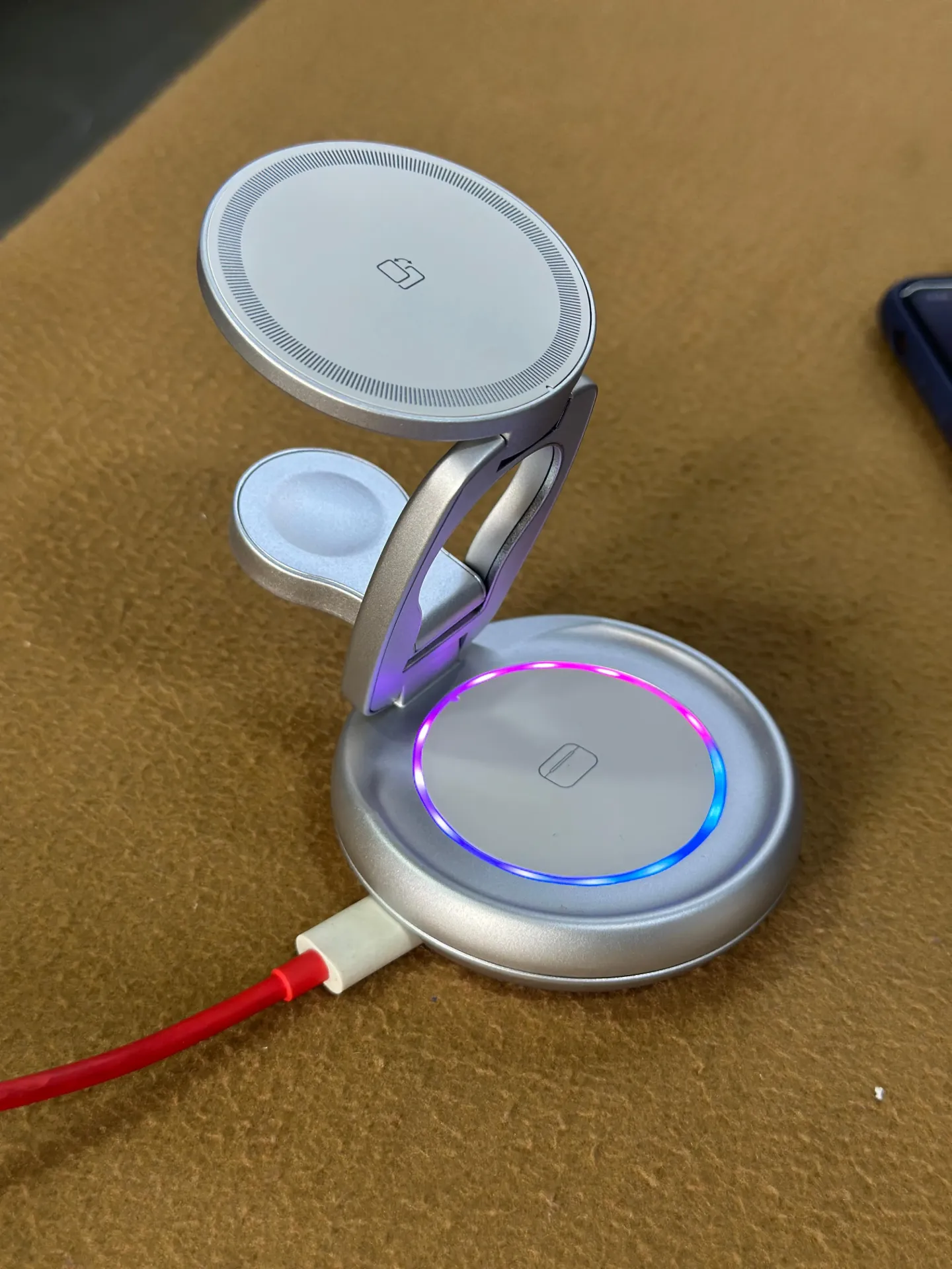 3-in-1 Wireless Charging Station