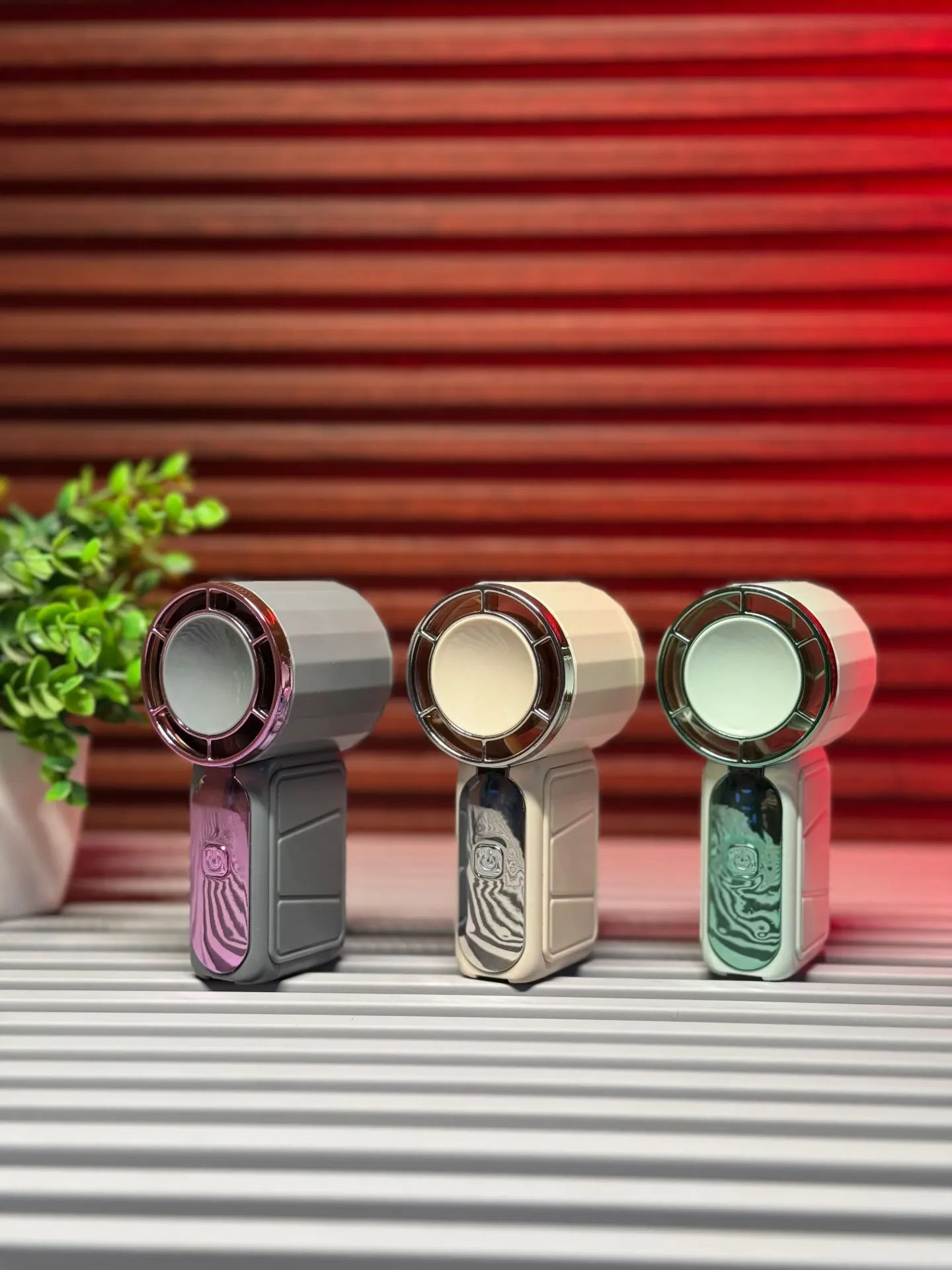 Mini Handheld High Speed Fan Q12